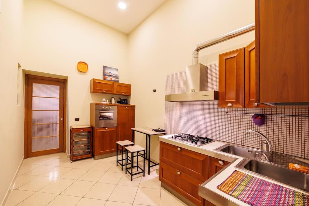 The San Gregorio Armeno Apartment By Houseinnaples Exterior photo